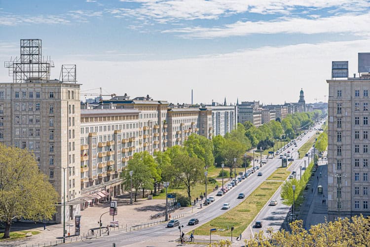 Strausberger Platz-Strausberger_Platz_Blick_Frankfurter_Tor