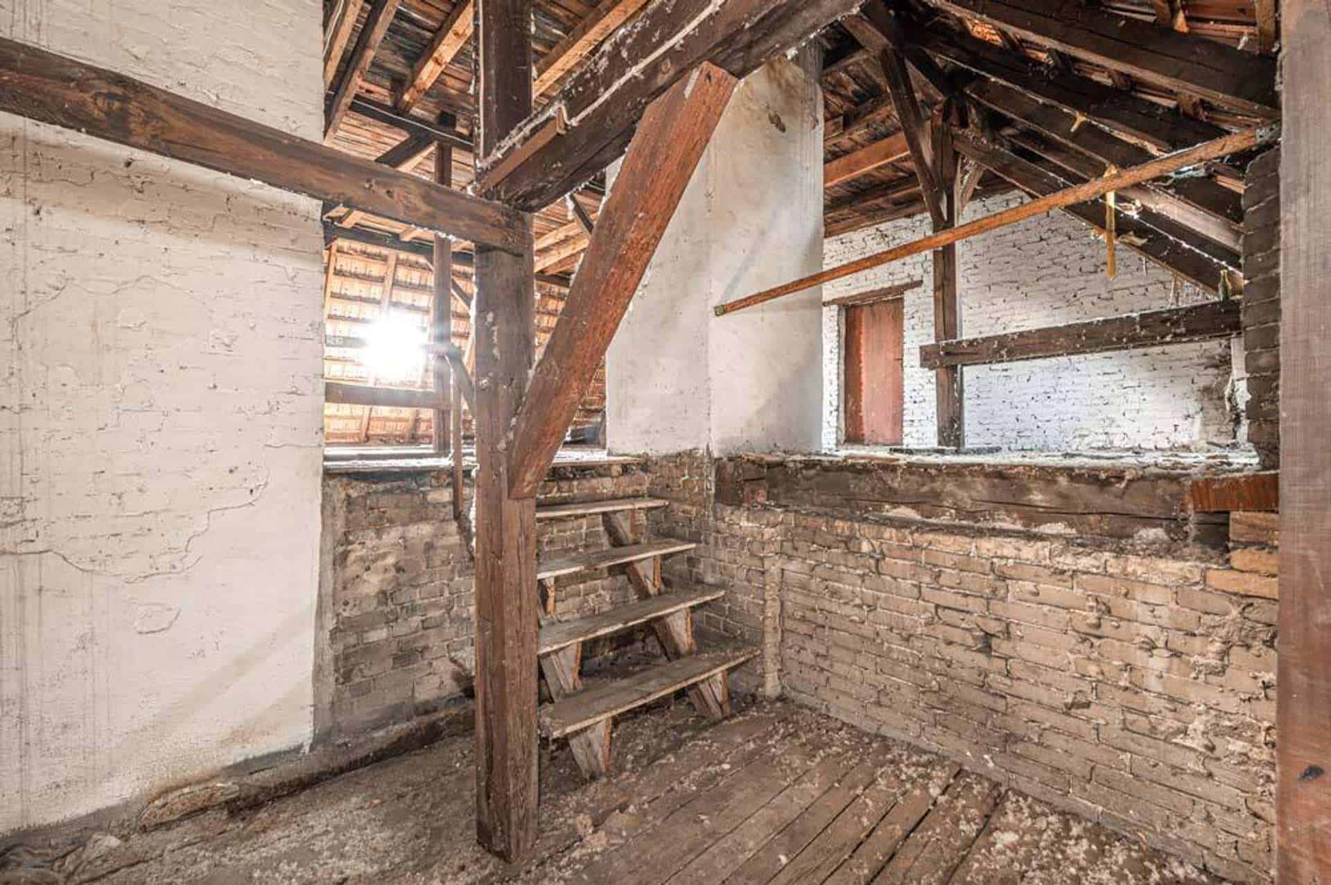 Dachgeschossrohling Ist-Zustand