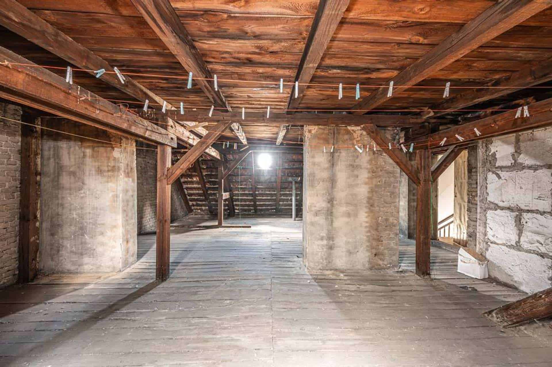 Dachgeschossrohling Ist-Zustand