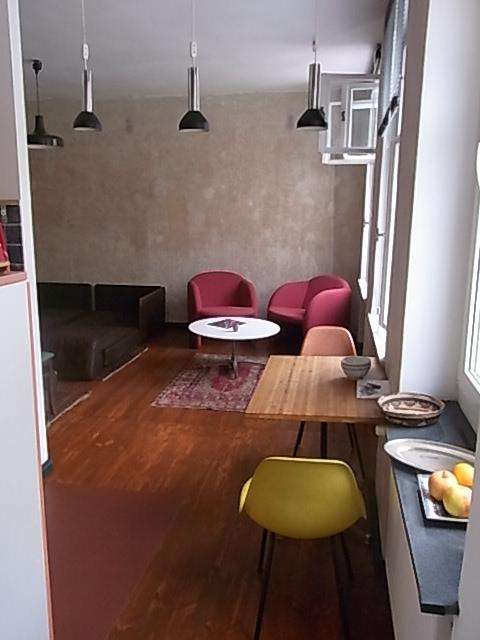 Blick ins Wohnzimmer